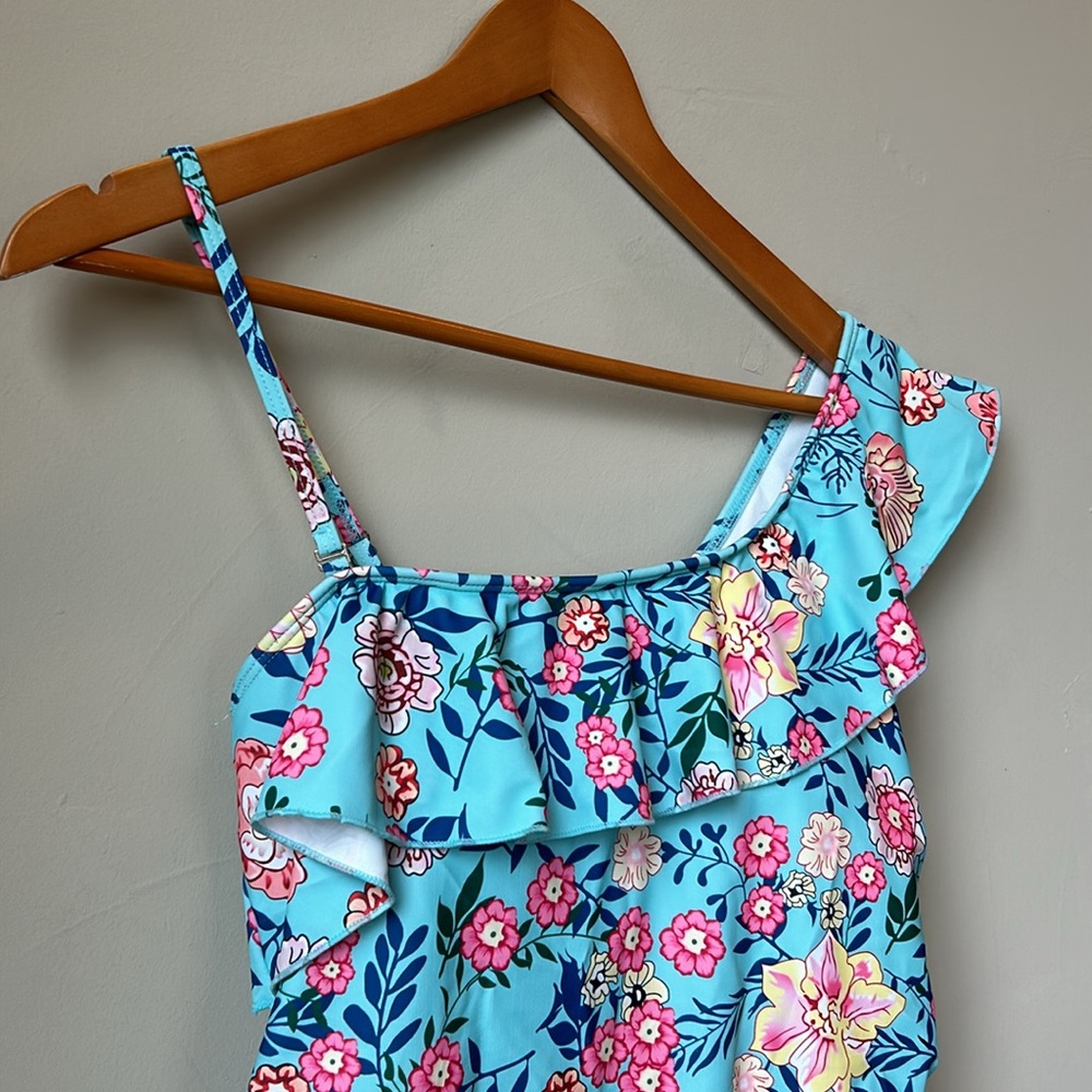TRMPORTEK NWT Floral one shoulder swim suit w/ removal strap ruffle top size XL - Picture 2 of 5